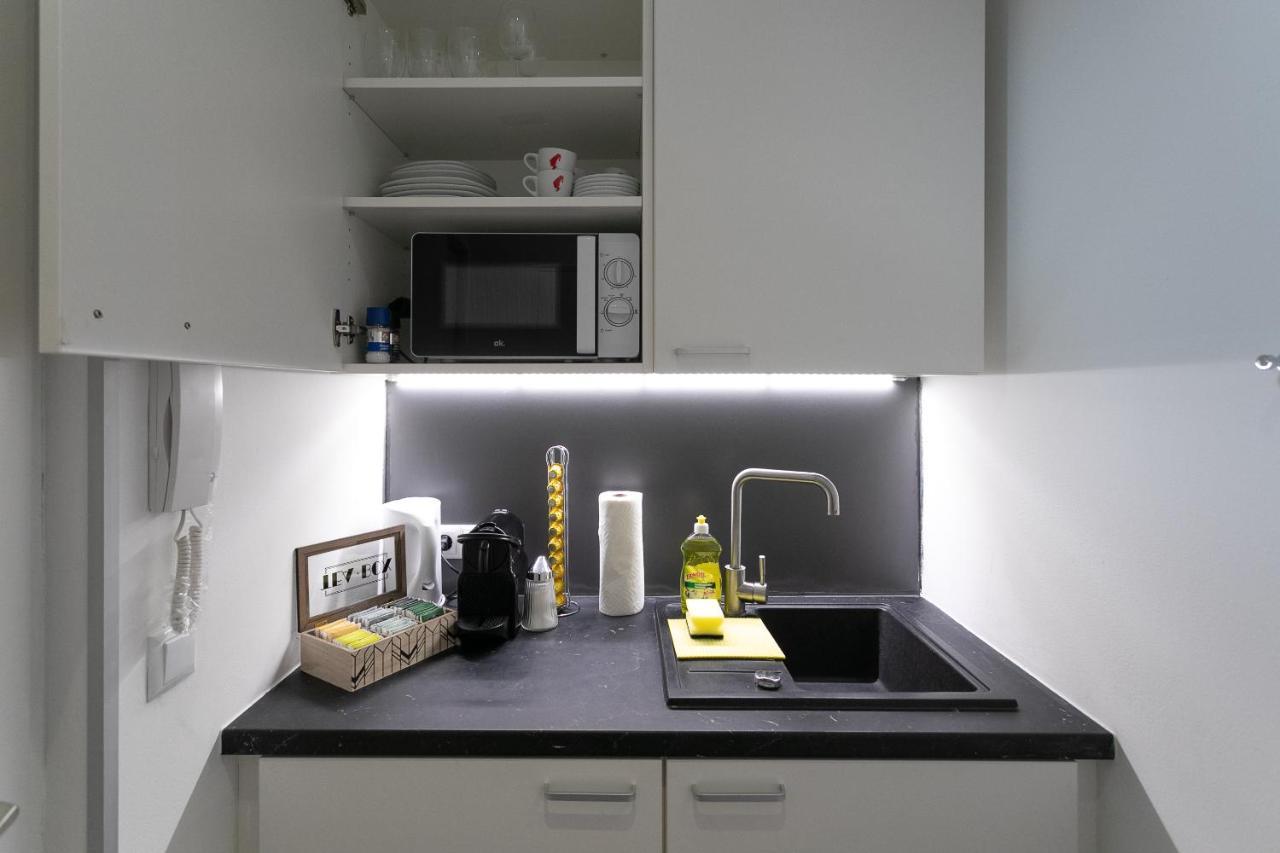 Apartment, Modern Und Neu Renoviert Appartement *