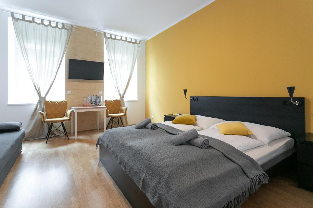 Appartement Apartment, Modern Und Neu Renoviert