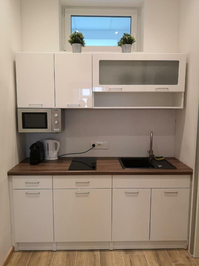 Appartement Apartment, Modern Und Neu Renoviert