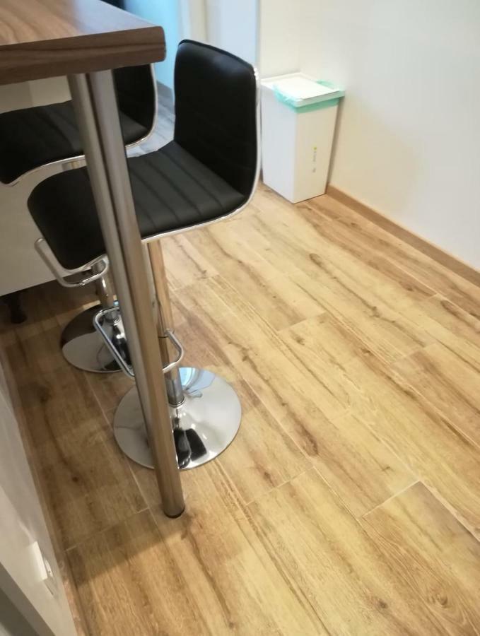 Apartment, Modern Und Neu Renoviert * Vienne